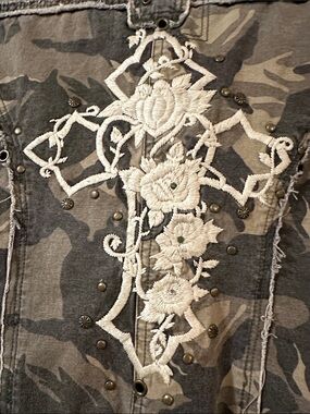 Miss Me Camo Utility Jacket - Olive Green & Tan